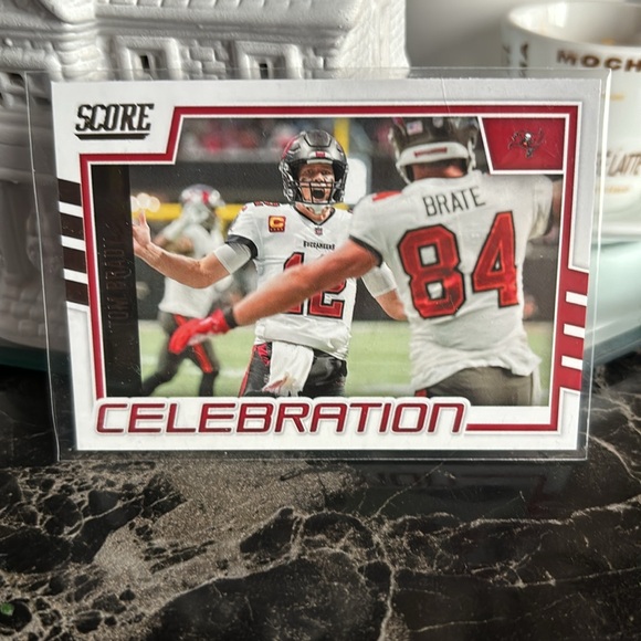 4 Tom Brady Sport Cards - Picture 2 of 4